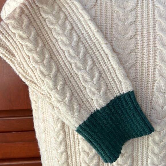 J.O.A. Cream/Hunter Green Mock Neck Sweater-M - Picture 3 of 6